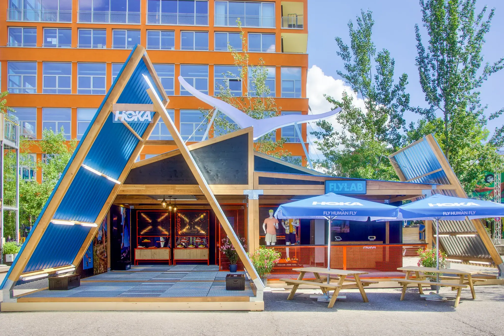 HOKA REFUGE – 2025