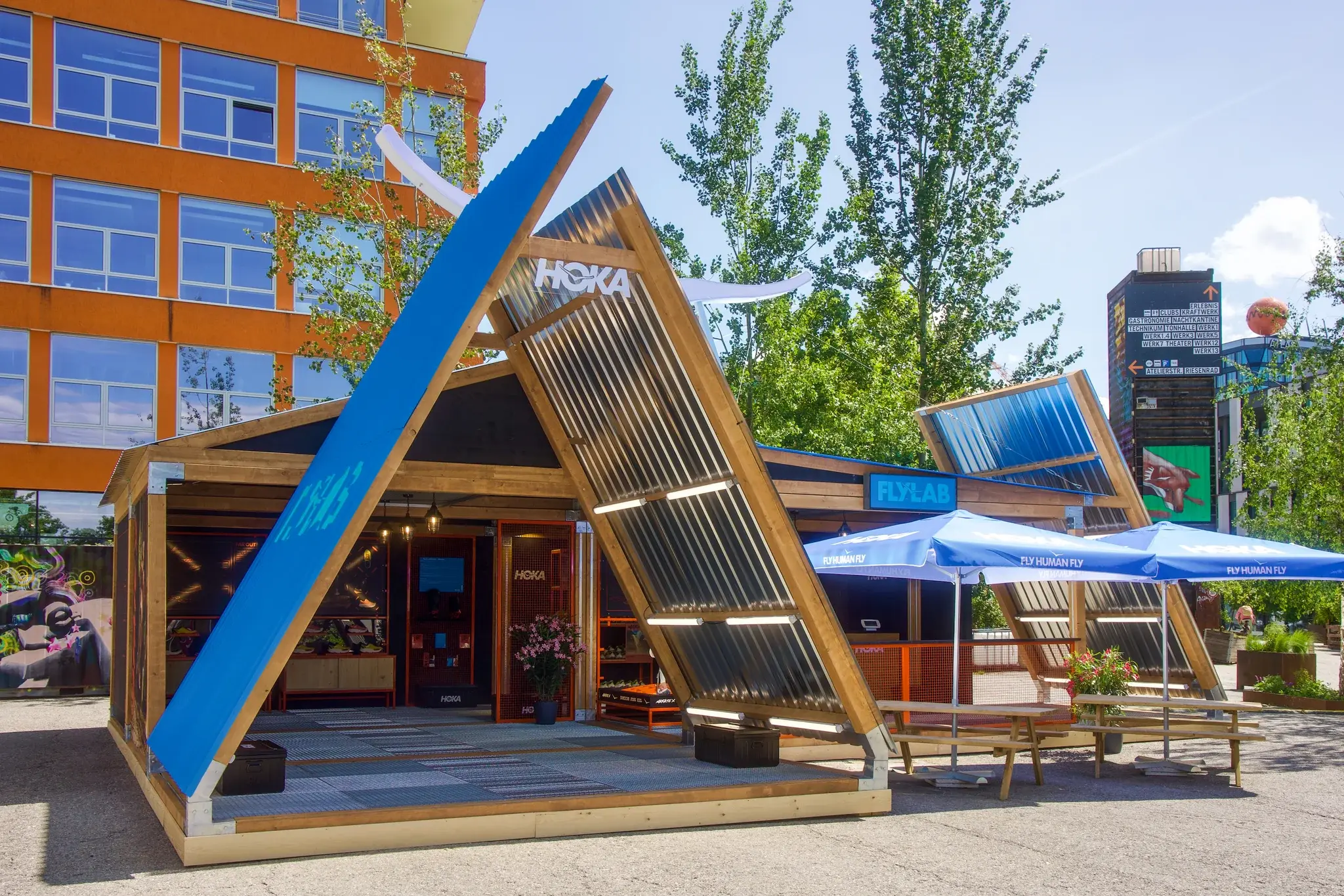 HOKA REFUGE – 2025