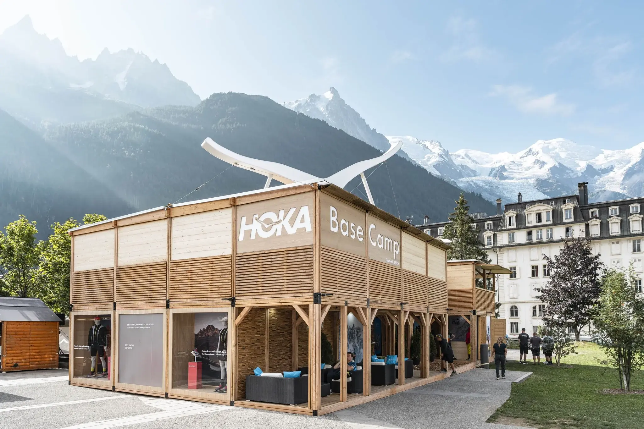 HOKA – UTMB 2024